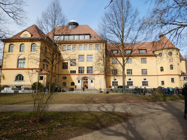 Schultrakt des Kepler Gymnasiums